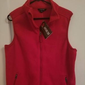 NWT Red Lands End fleece vest size XL